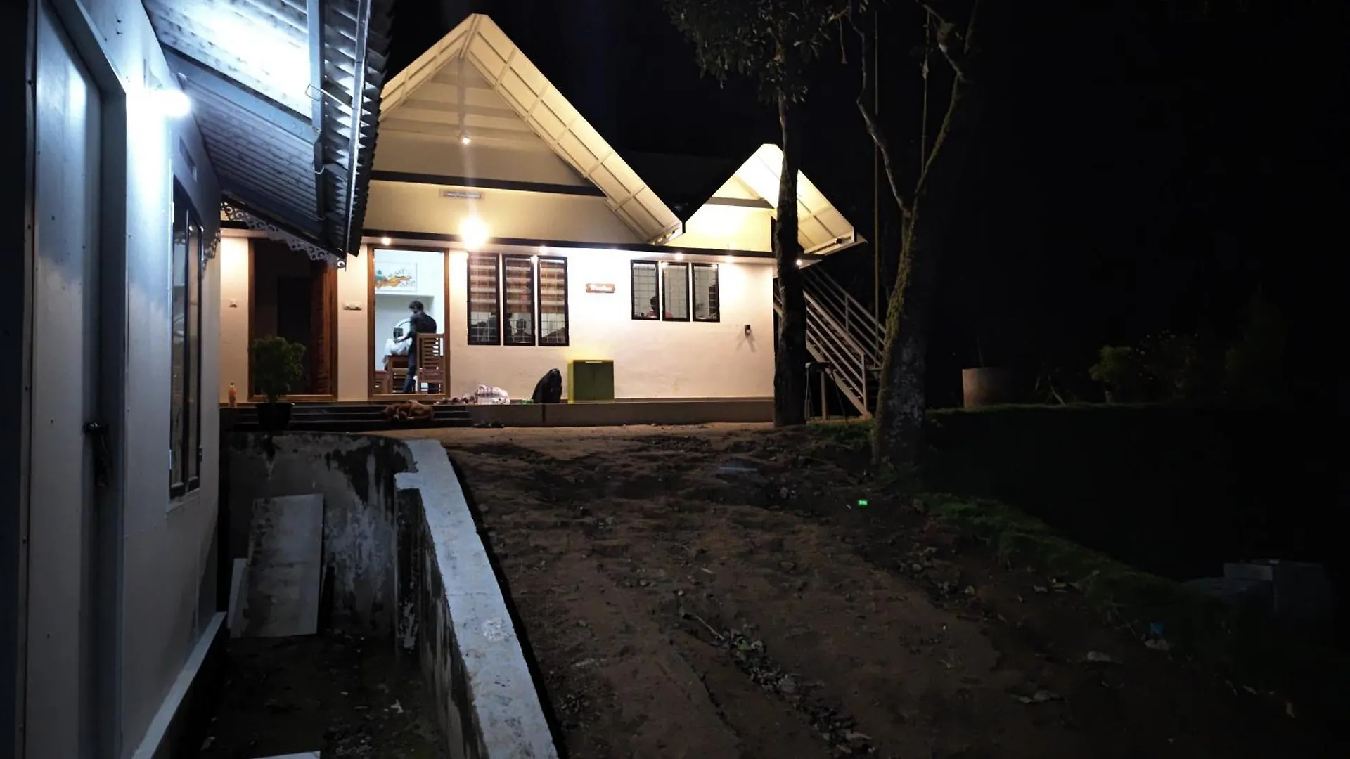 Villa Harsham Homestay Pooppara India